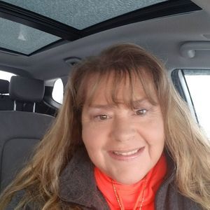 Meet your Posher, Gina